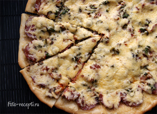 Пошаговый рецепт приготовления пиццы с колбасой, фаршем и грибами с фотографиями