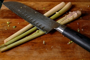 рецепт приготовления тушеной капусты с креветками и лимонной травой