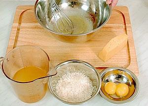 Пошаговый рецепт приготовления яичного супа с сыром и зеленью
