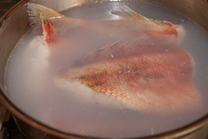 Уха из морского окуня