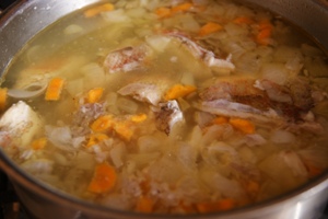 Уха из морского окуня