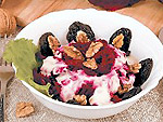 Рецепт салата из чернослива с грецкими орехами