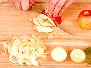 Рецепт салата из капусты со сладким перцем и яблоками с фото пошагового приготовления