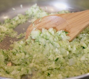 Легкий запеченный паштет с курицей и овощами