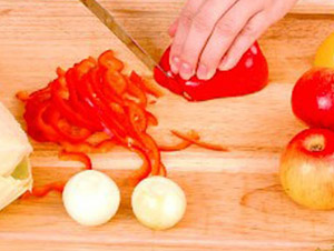 Рецепт салата из капусты со сладким перцем и яблоками с фото пошагового приготовления